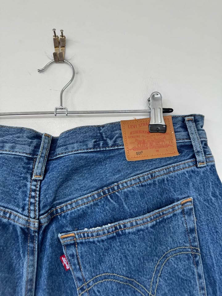 Levi Denim Shorts - size 30