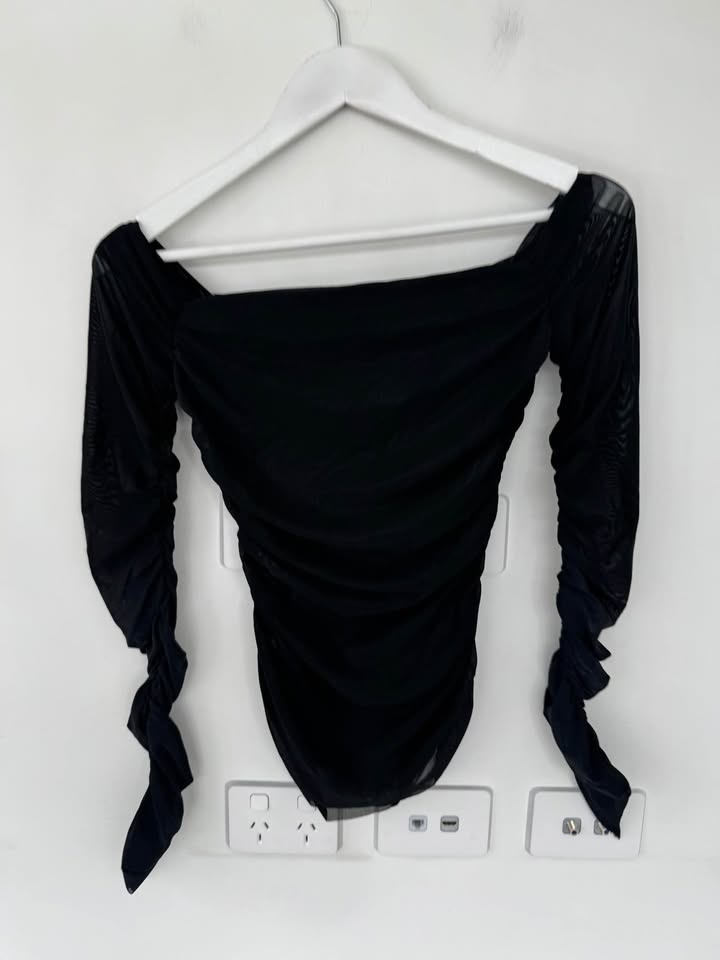 Effie Kats Top - size medium