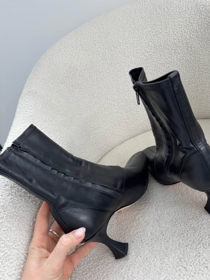 Tony Bianco Boots - size 8.5