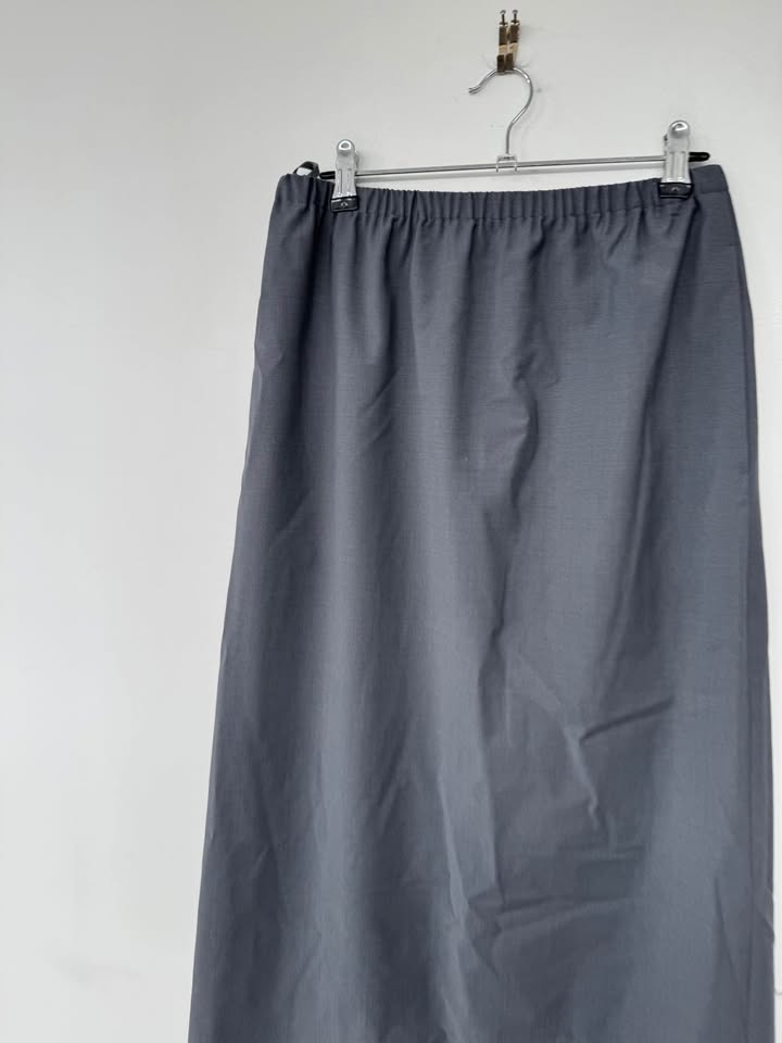 Scanlan Theodore Skirt - size medium BNWT