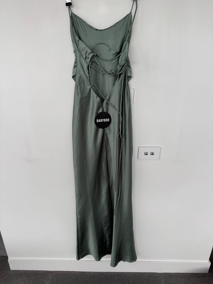 Baby Boo Dress - size XS BNWT