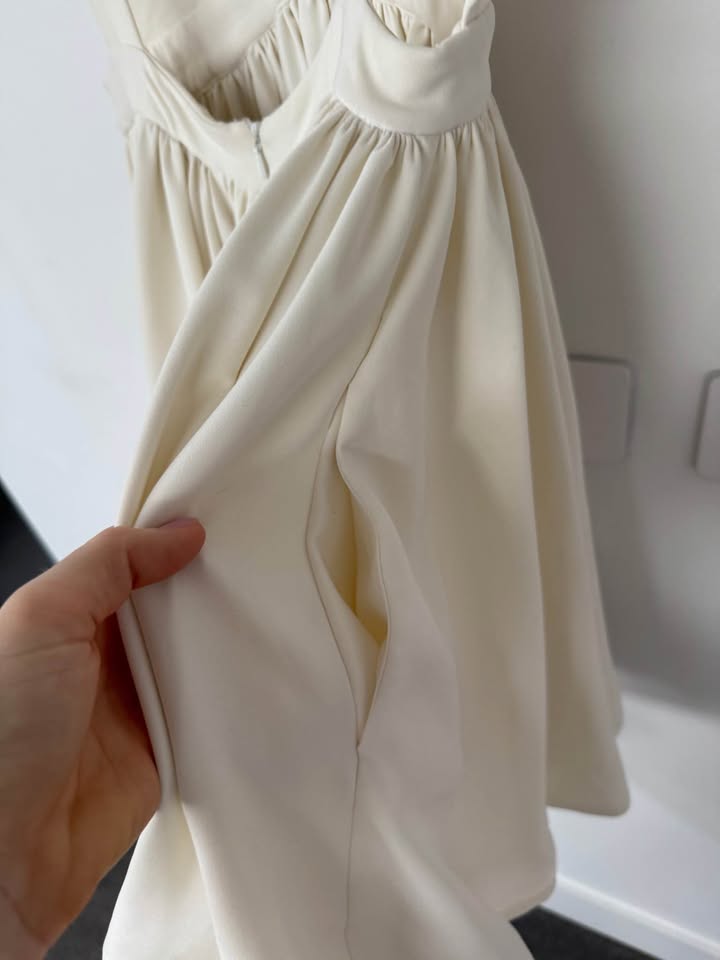 D’Lelle Mini Dress - size 6