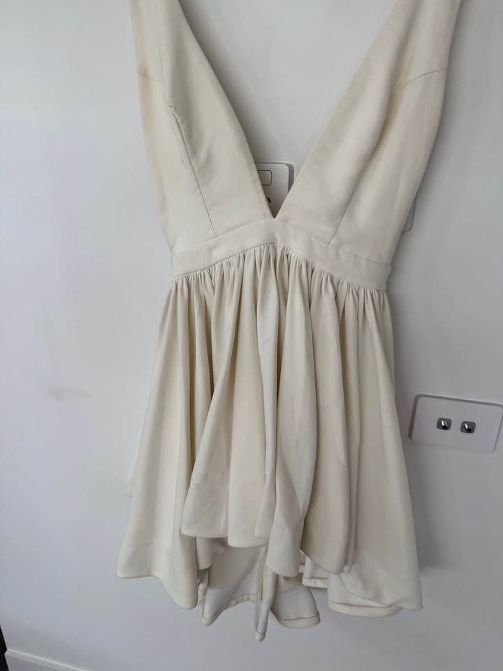 D’Lelle Mini Dress - size 6