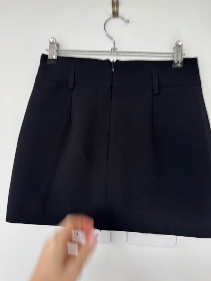 Kookai skirt - size 4 (32)