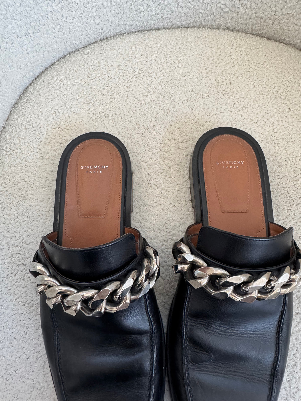 Givenchy Leather Loafer - size 40