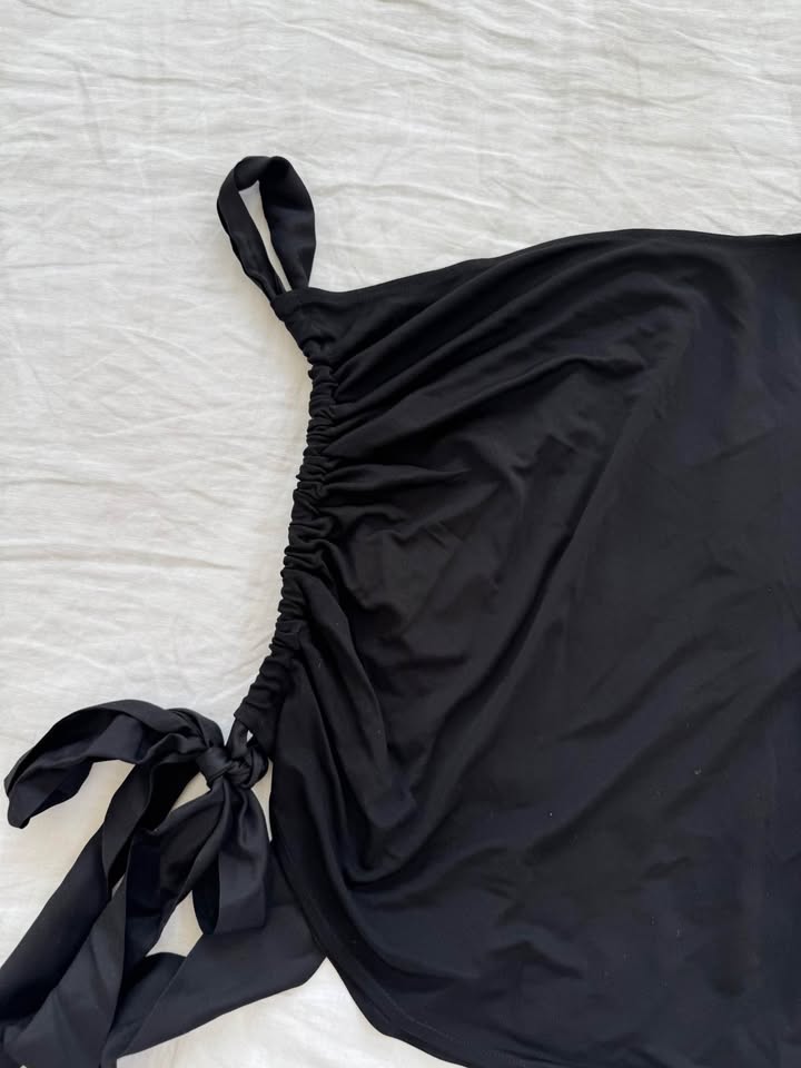 Venroy Top - size XS BNWT