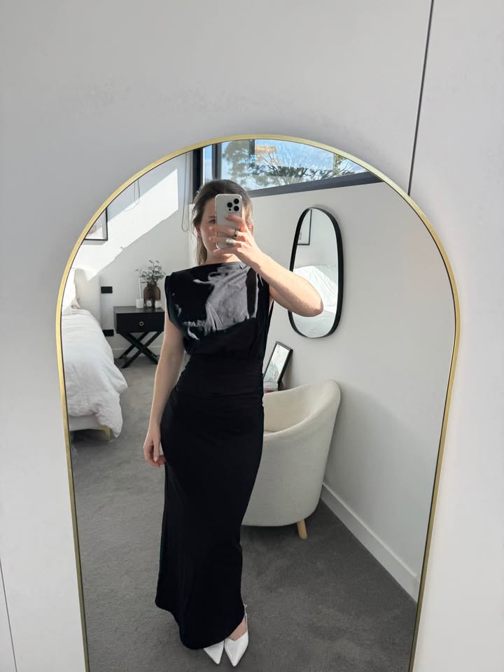 Dissh Dress - size XS BWNT