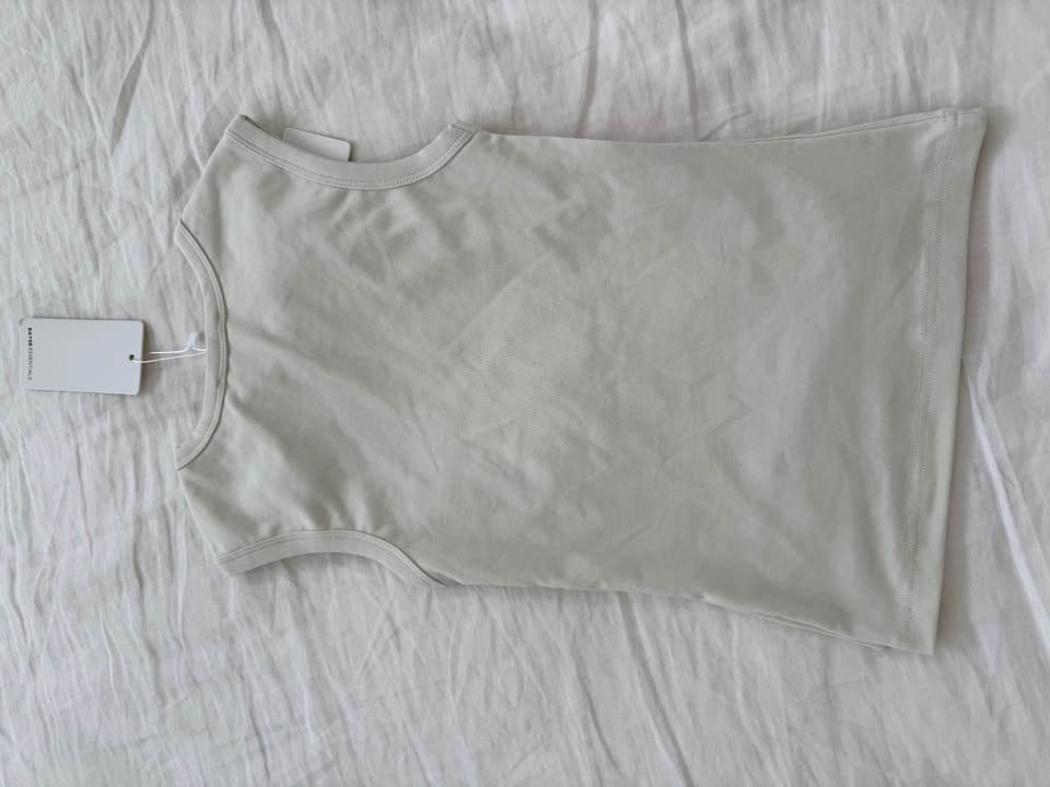 Bayse Brand Tank - size XS