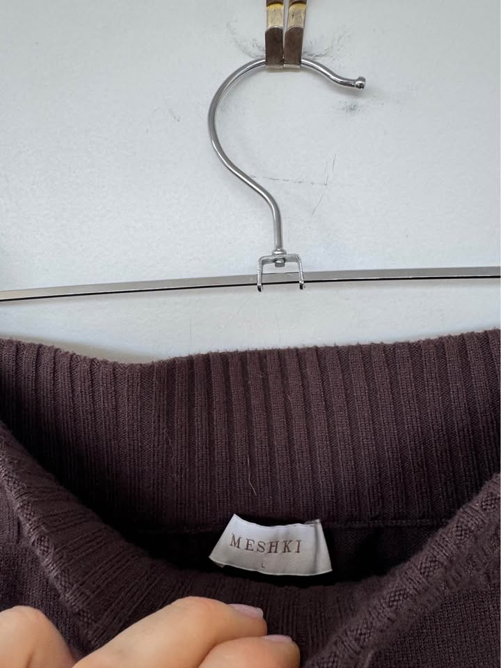 Meshki Knit Pants - size large