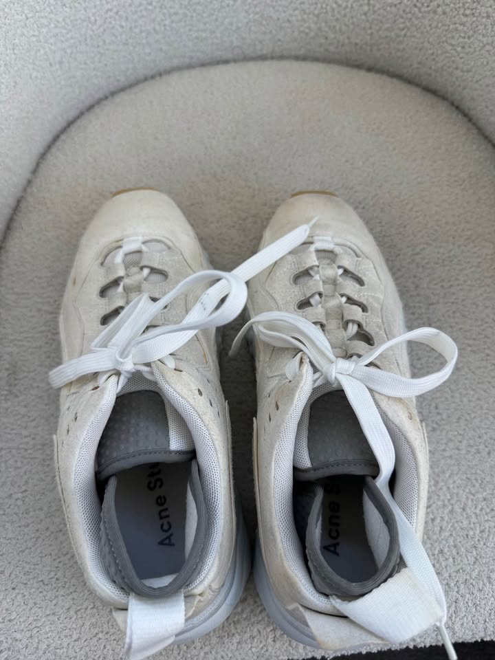 Acne Studios Runners - size 39