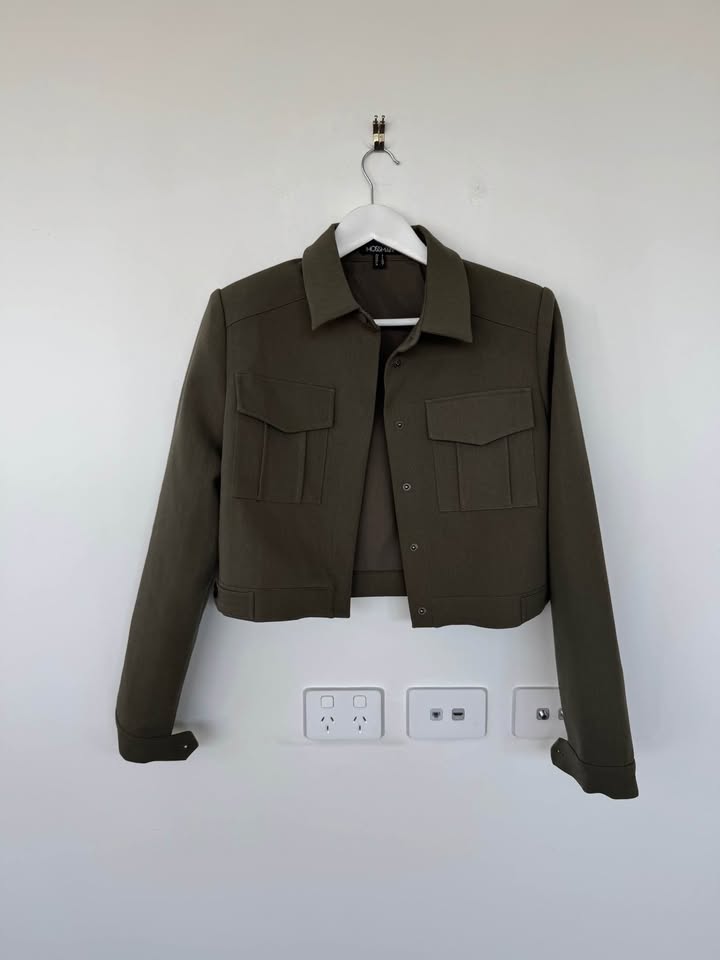 Mossman Jacket and Skirt Set - size 8
