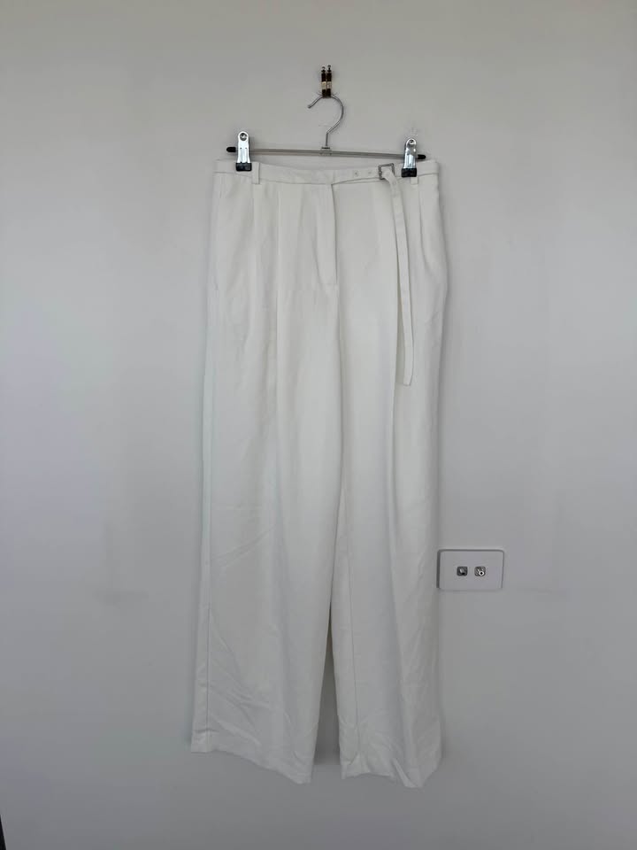 Kookai Pants - size 32 (4)