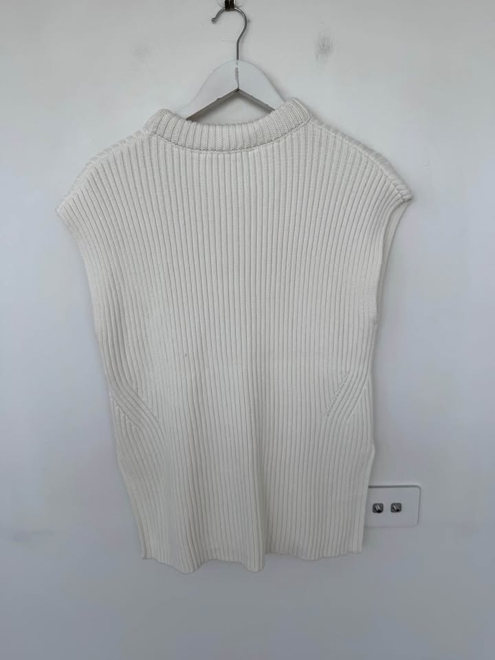 Viktoria and Woods Knit Vest - size 2 BNWT