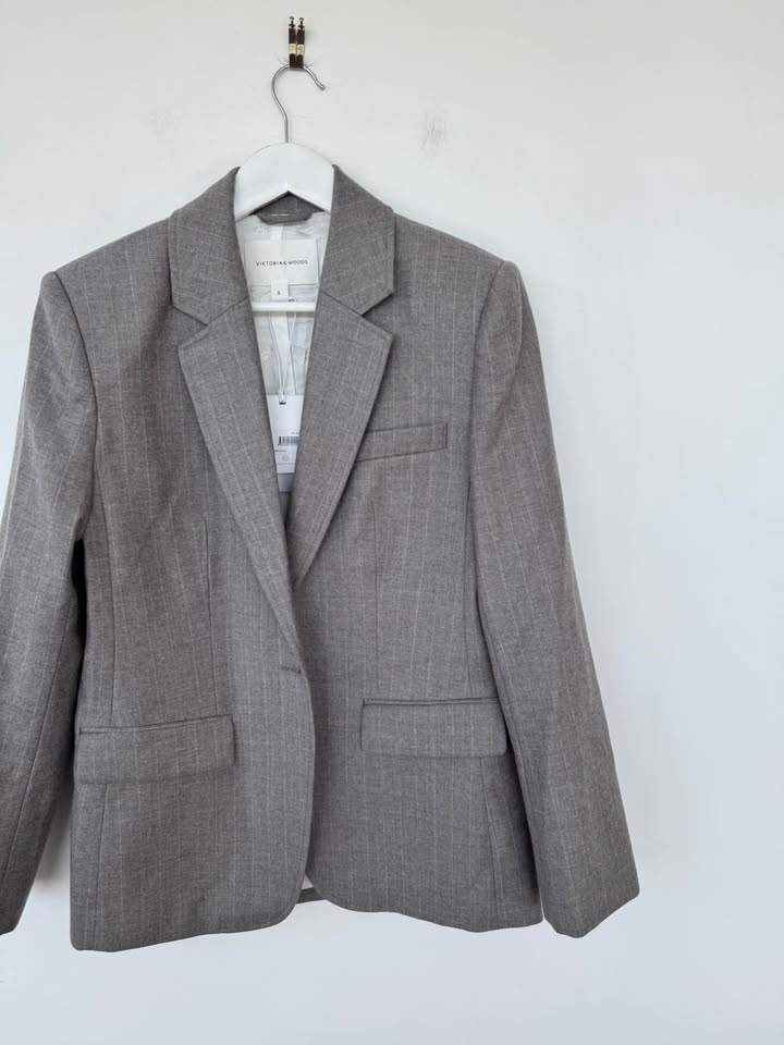 Viktoria and Woods Blazer - size small BNWT