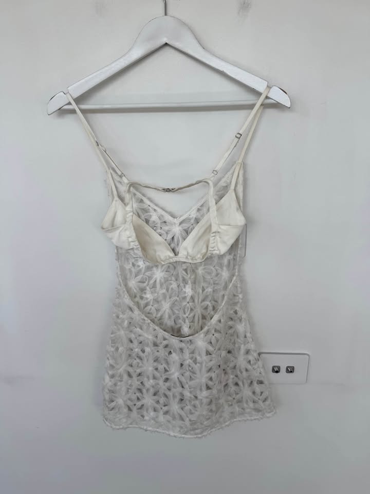 Third Form Top - size 6