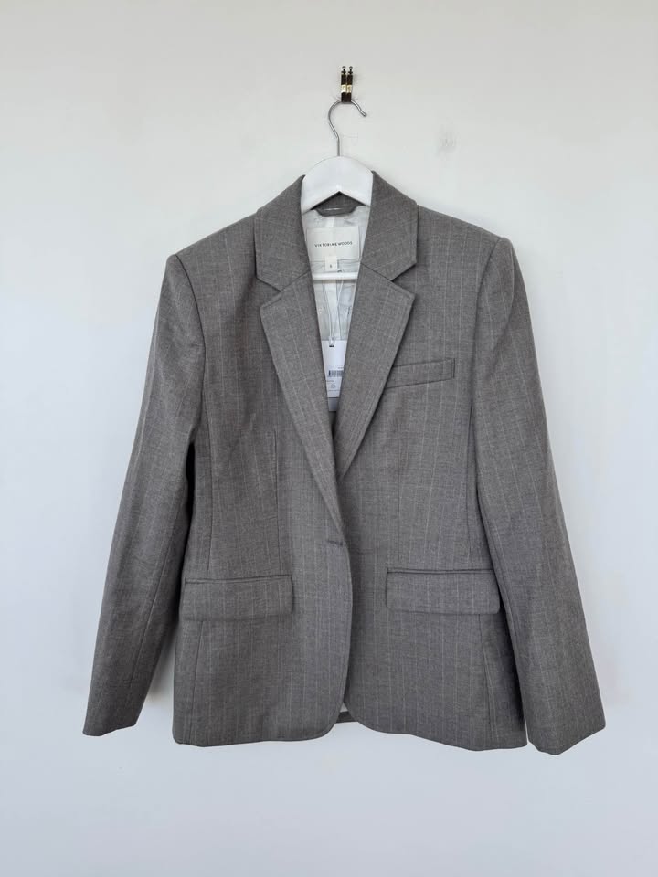 Viktoria and Woods Blazer - size small BNWT