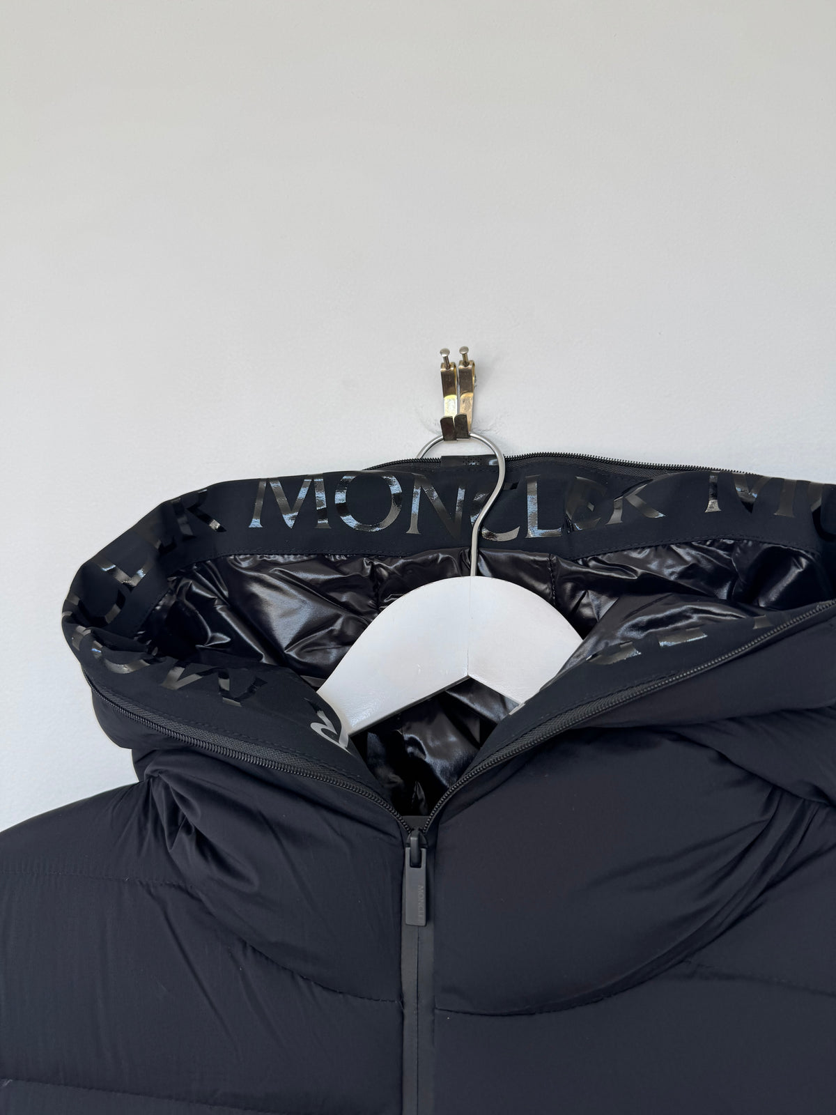 Moncler Black Puffer Jacket - Size TG 5 (14-16)
