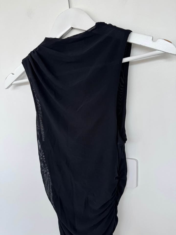 Chosen Mesh Top - size small