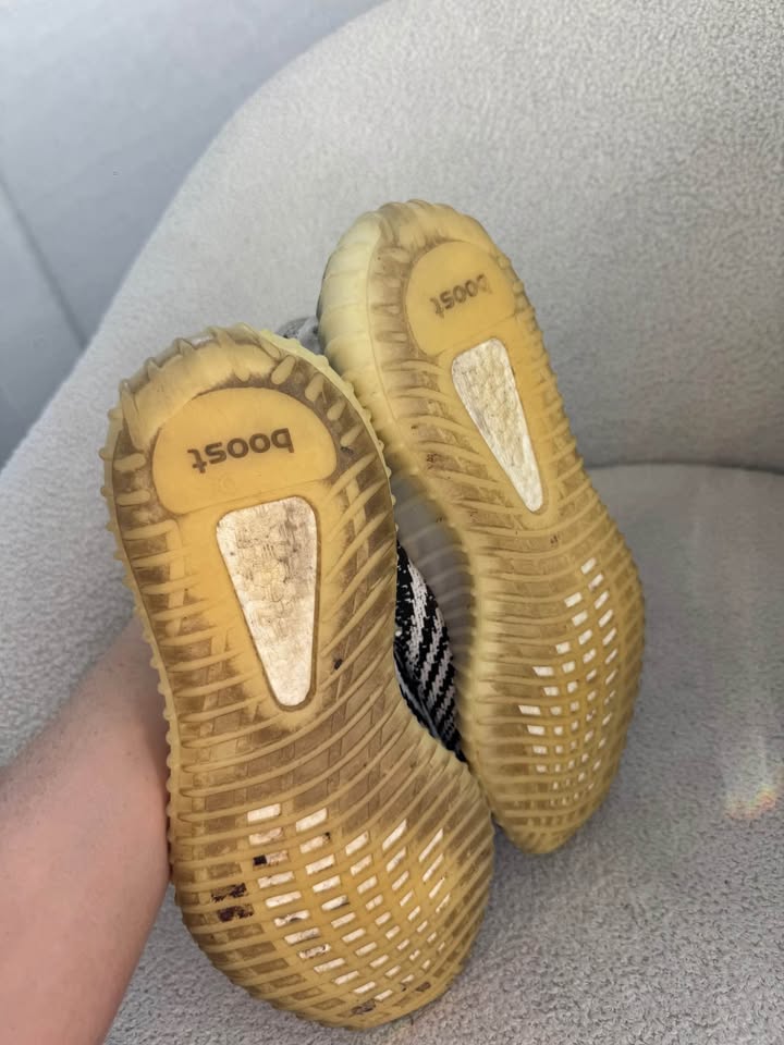 Yeezy Adidas Runners - size 42