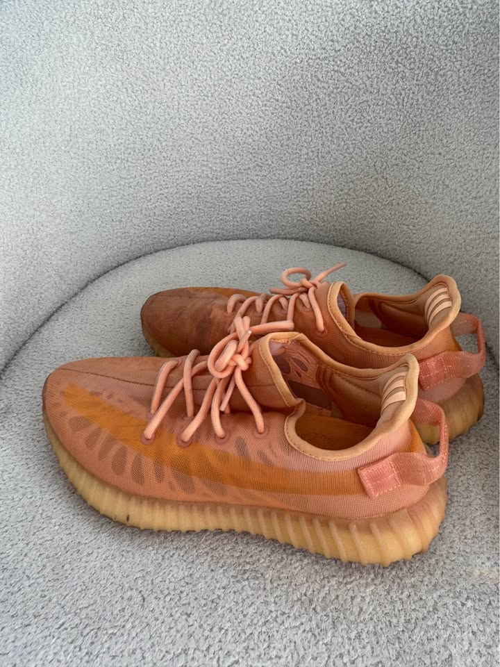 Yeezy Adidas Runners - size 42