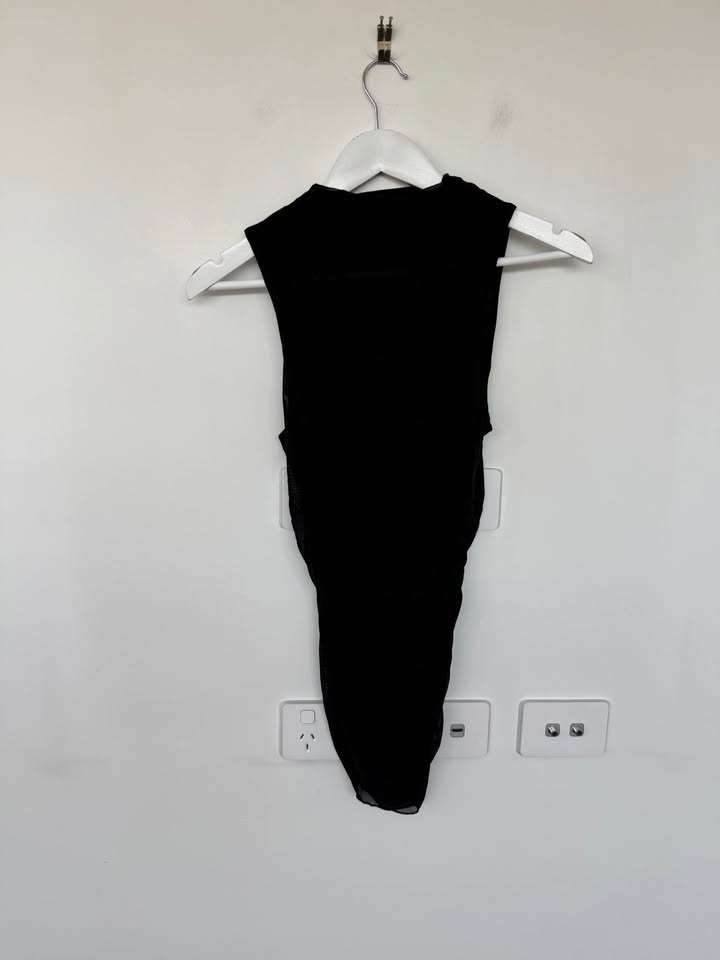 Chosen Mesh Top - size small
