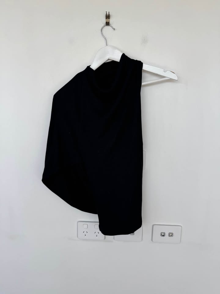 Kookai Top - size 6 BNWT