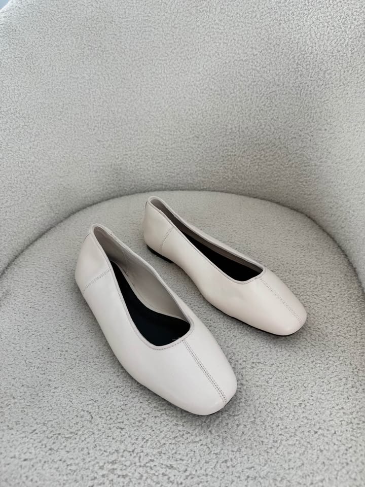Witchery Ballet Flats - size 7