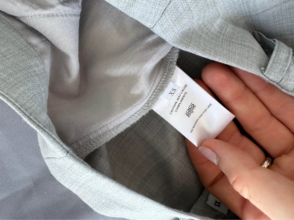 Sneaky Link Pants - size XS