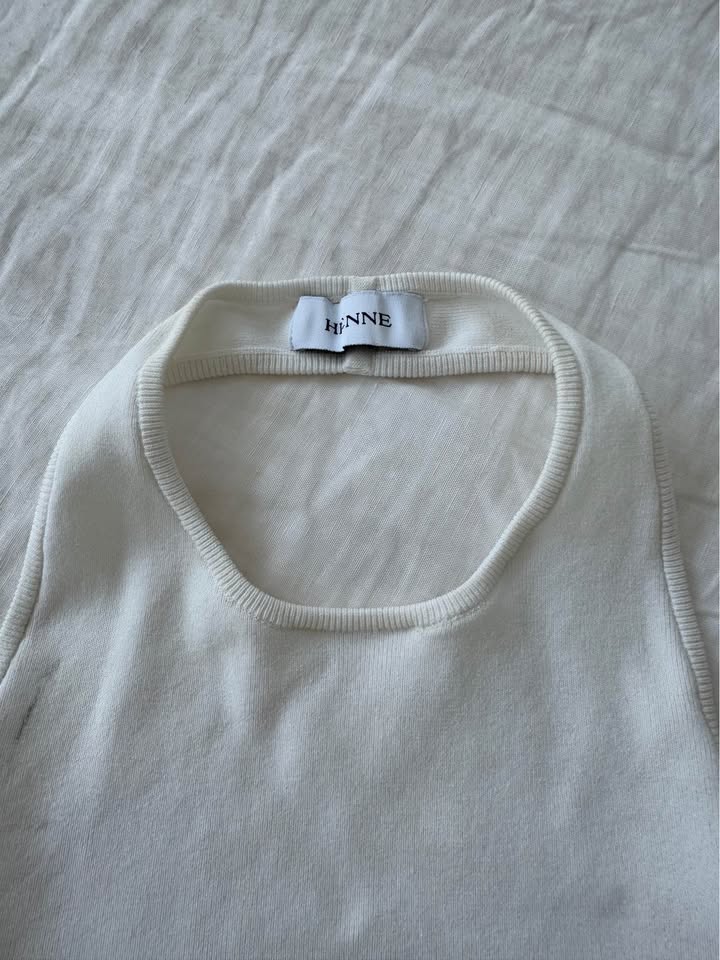 Henne Halter Top - size XS