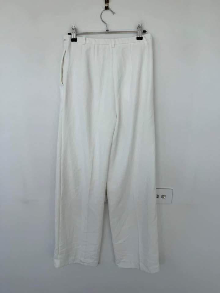 Kookai Pants - size 32 (4)