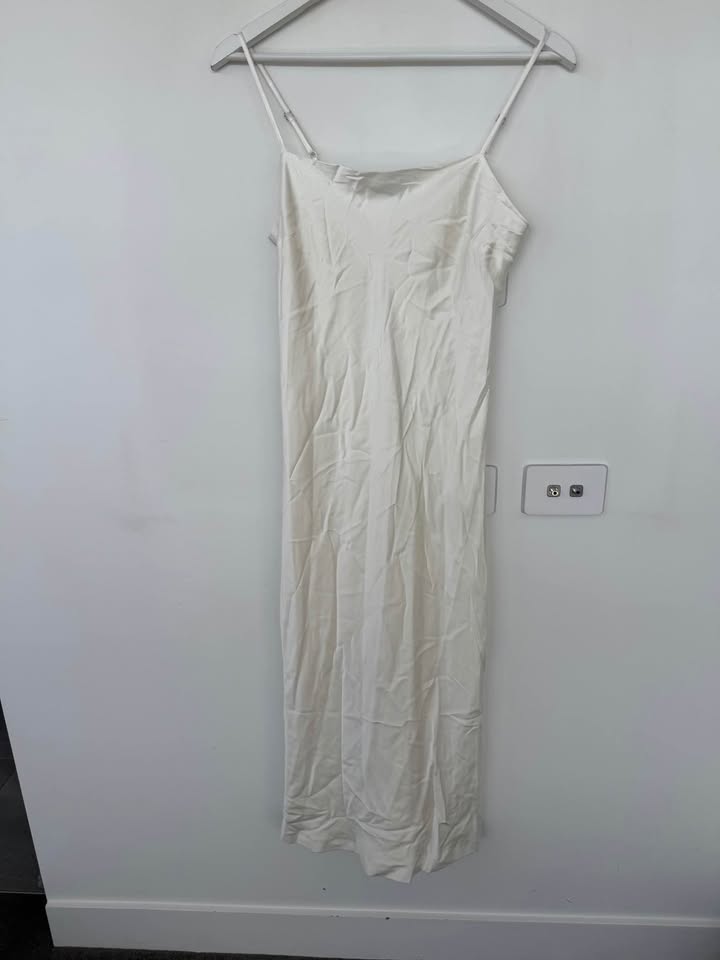 Me Esse Silk Dress - size 8 BNWT