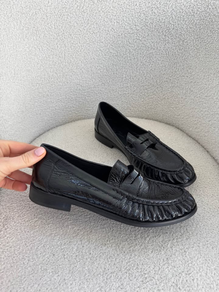 Shelly Shen Loafers - size 39