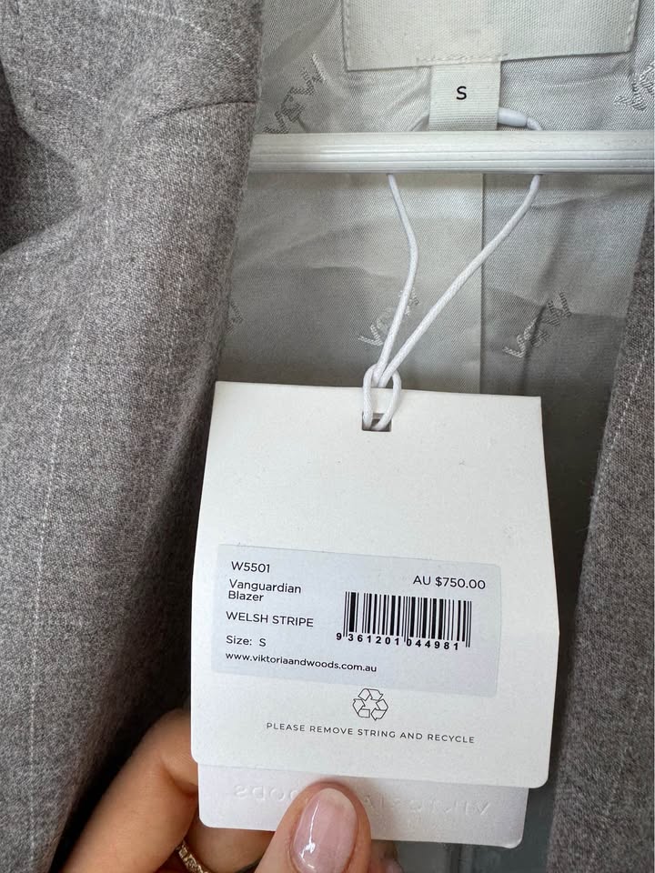 Viktoria and Woods Blazer - size small BNWT