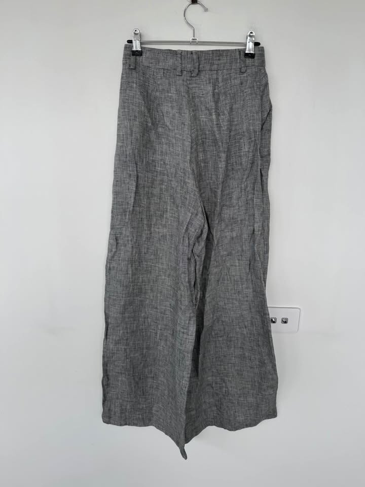 Skin & Threads Pants - size 0
