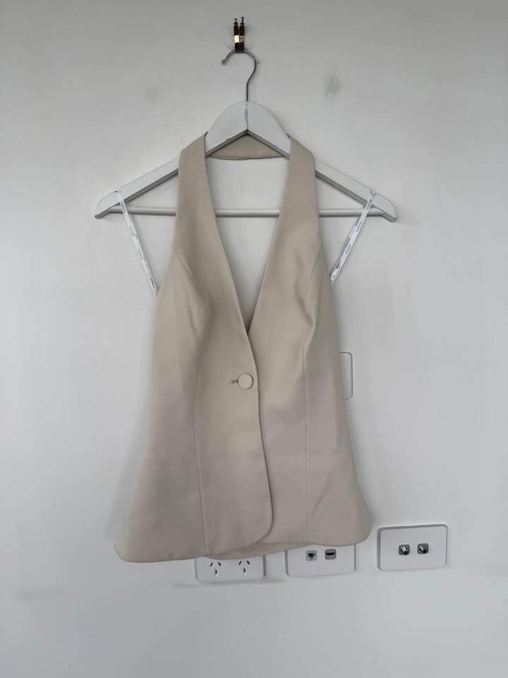 Kookai Top - size 34 (6)