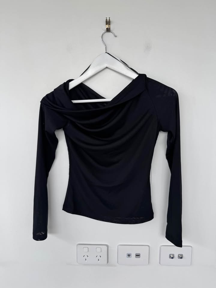 Portmans Mesh Long Sleeve - size 6 BNWT