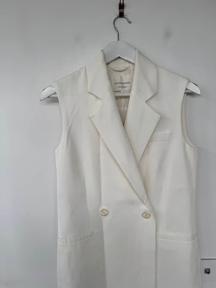 Viktoria and Woods Vest - size 0 BNWT RRP $590