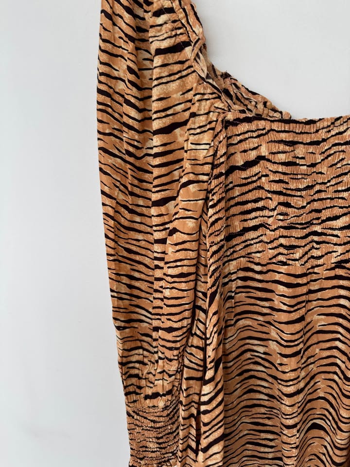 Faithful the brand mini dress - size 8