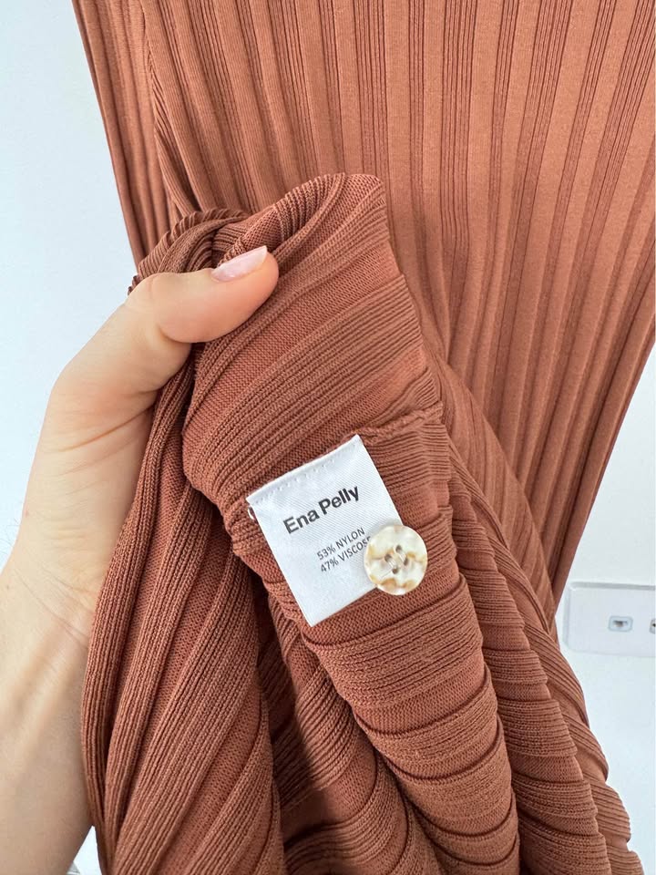Ena Pelly Knit Dress - size 8