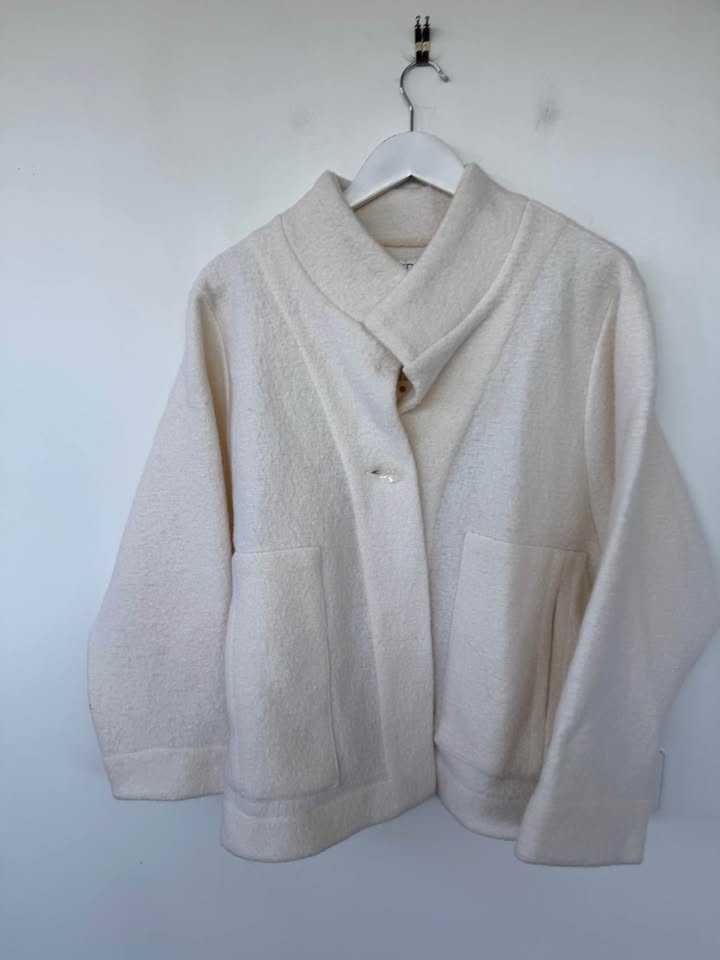 Eder Jacket - size small BNWT