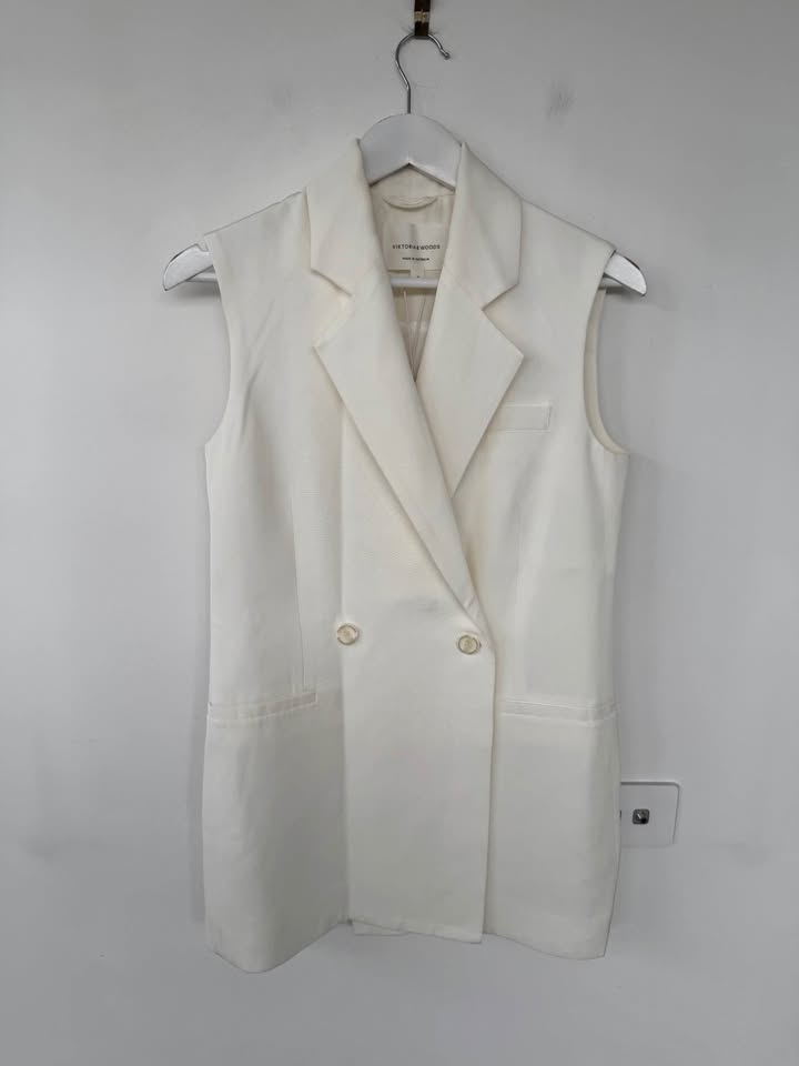 Viktoria and Woods Vest - size 0 BNWT RRP $590