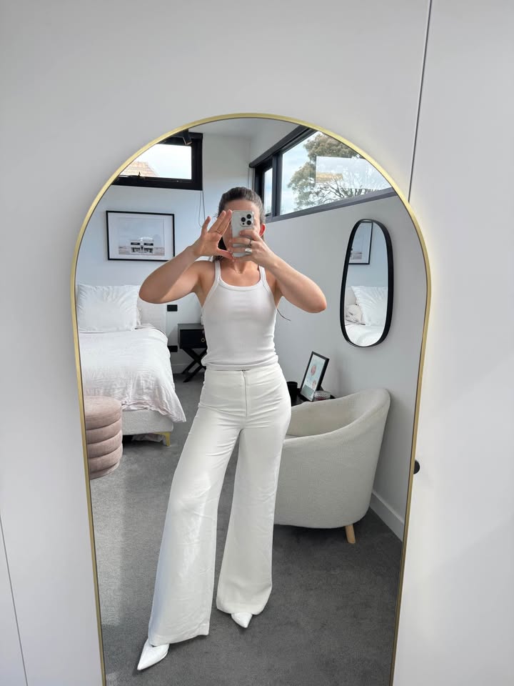 Carla Zampatti Pants - size 4 (8)