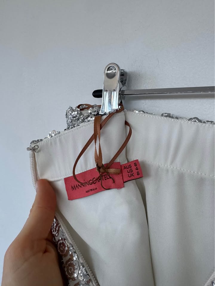 Manning Cartell Skirt - size 8 BNWT RRP $499