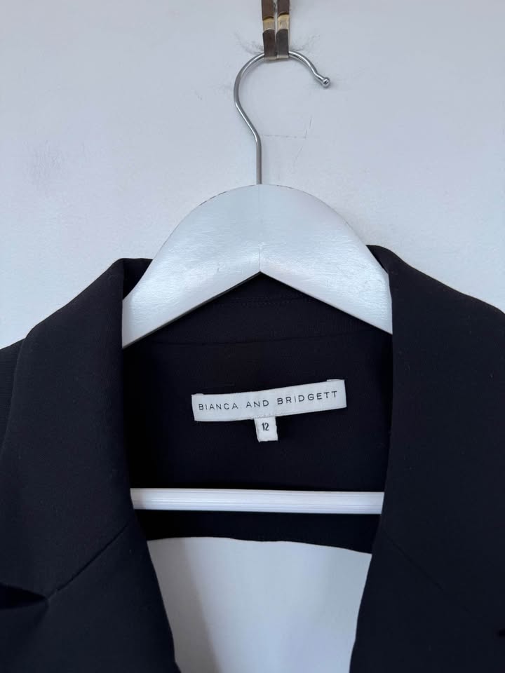 Bianca & Bridgett Blazer - size 12