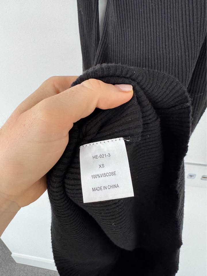 Henne Dress - size XS