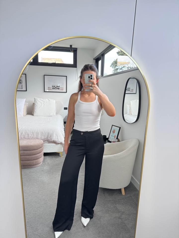 Eder Pants - size 8 BNWT