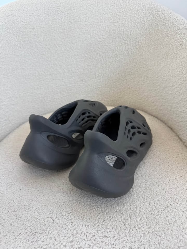 Adidas Yeezy Shoe - size 40.5