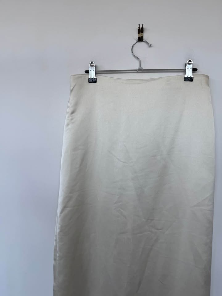 Henne Skirt - size 8
