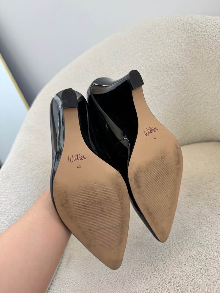 Wittner Leather Heels - size 40