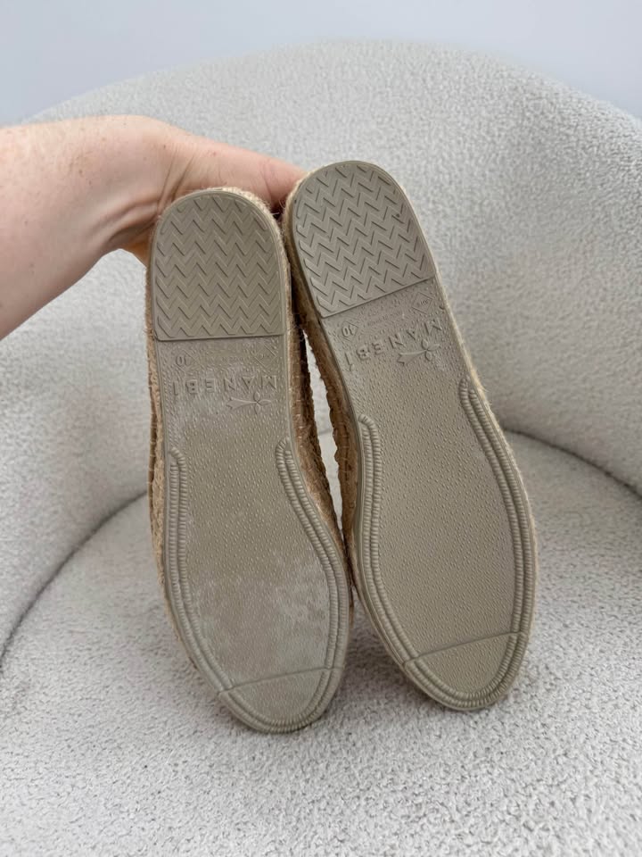 Manebi Shoes - size 40